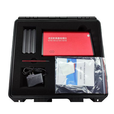 RS232 Interface de communication Équipement d'étalonnage du compteur d'énergie 6,0 kg Poids brut Précise et facile à utiliser