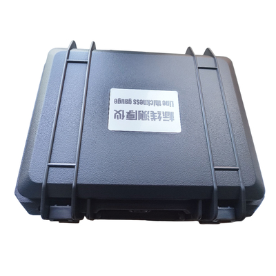 Réflectomètre rétro-réfléchissant de 6,0 kg avec plus de 99 999 données de test pour une température ambiante de -5℃ à +50℃