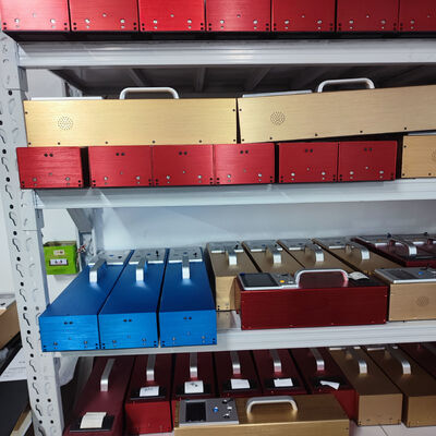 Angle de vision de 105 degrés, outil avec une faible erreur de mesure et un volume global de 700 mm x 135 mm x 115 mm, conçu pour offrir une précision dimensionnelle