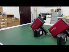 Pour les appareils de type à commande numérique, le régulateur de la fréquence de commande numérique est utilisé.